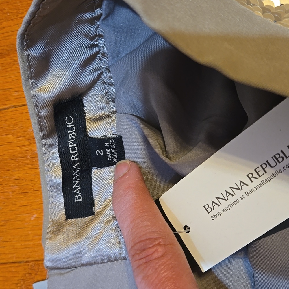 Banana Republic Metallic Sequin Pencil Skirt Size 2 NWT $158 MSRP - Picture 2 of 9